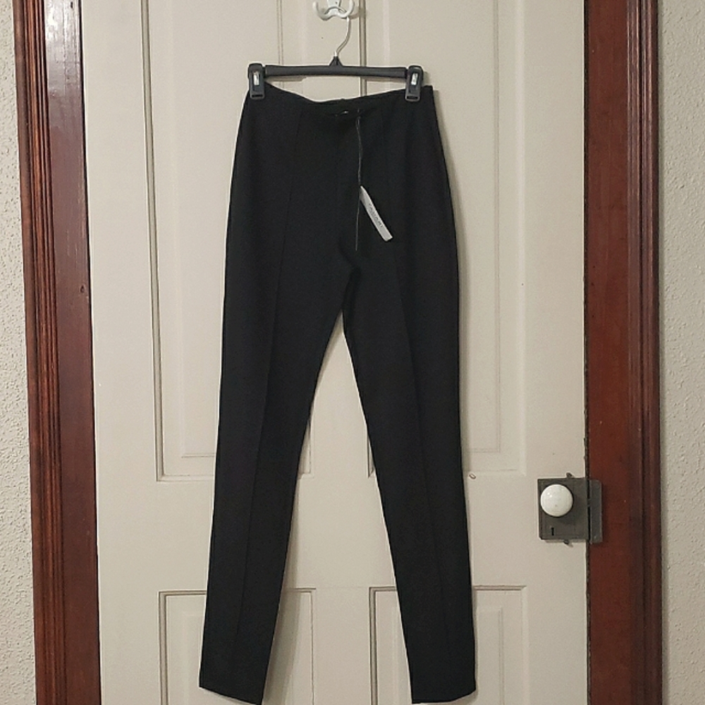Small black Tahari jeggings